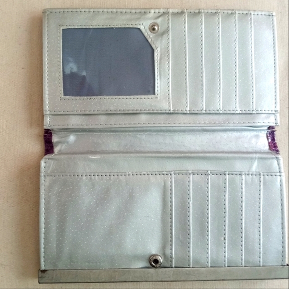 Wallet - Picture 3 of 5